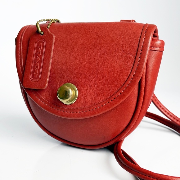 Vintage Coach Mini Bag Belt Bag Crossbody #9826 Messenger Red Leather USA - Picture 8 of 13